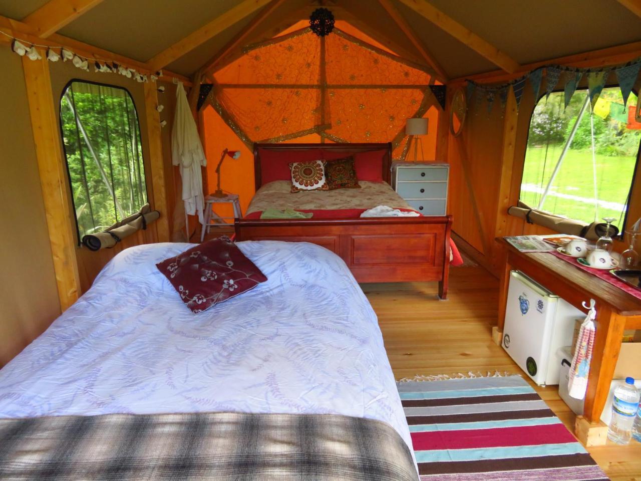 فندق Omarama Oasis - Permaculture Glamping Pohara المظهر الخارجي الصورة