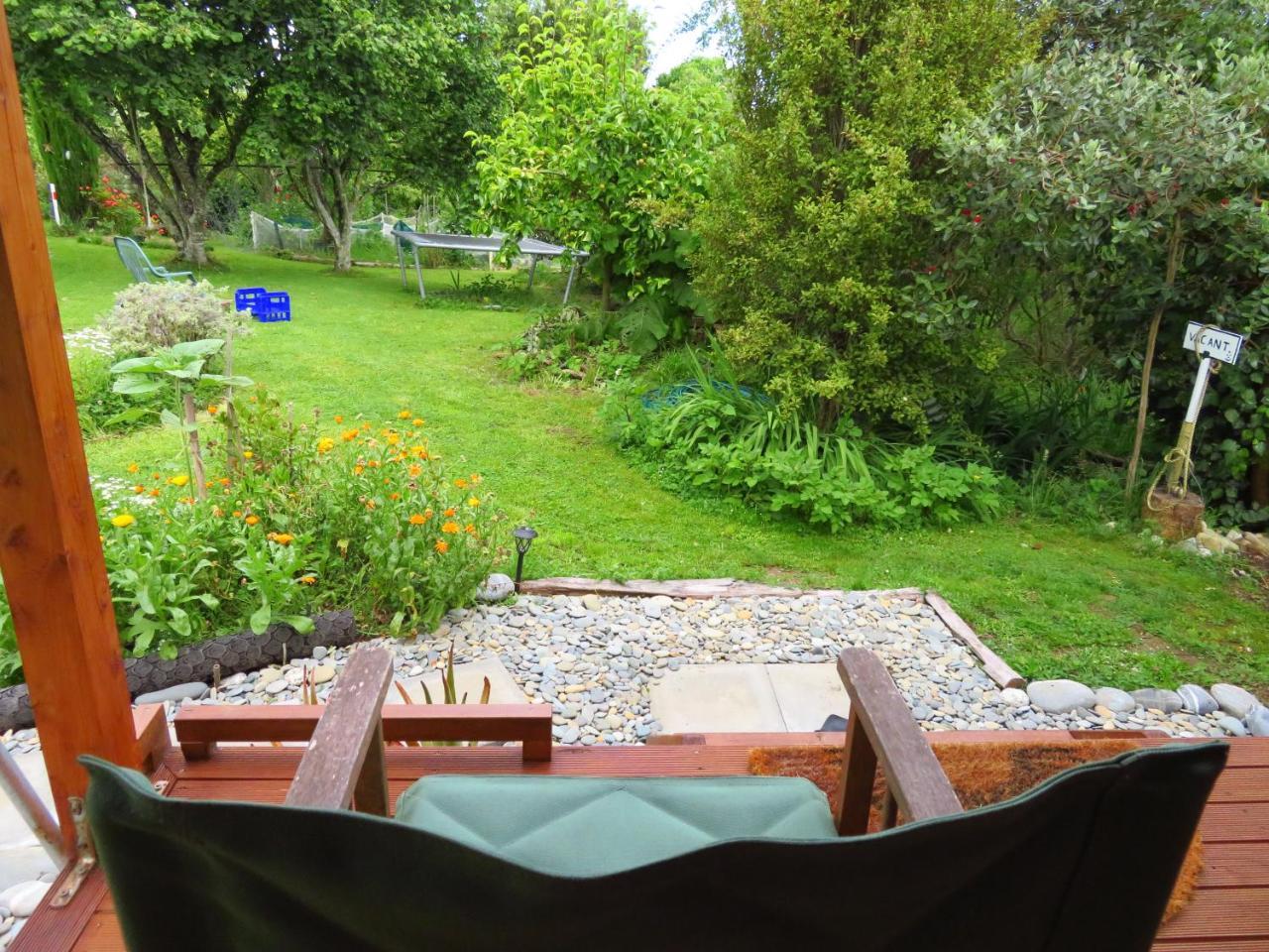فندق Omarama Oasis - Permaculture Glamping Pohara المظهر الخارجي الصورة